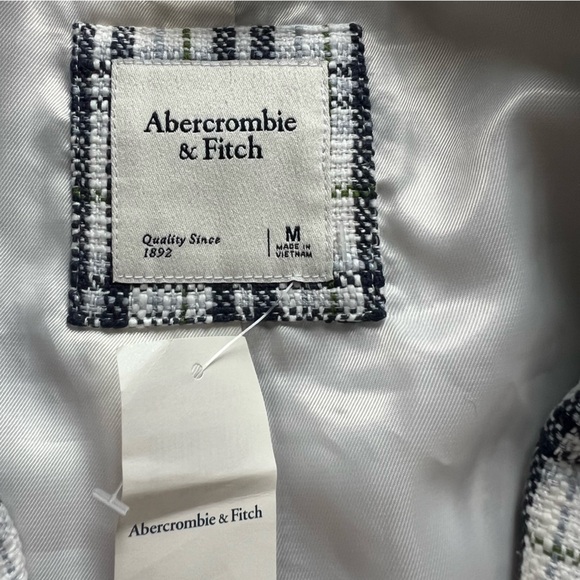 NWT Abercrombie & Fitch Tweed Plaid White Blue Blazer Jacket Women's size Medium - Picture 5 of 10